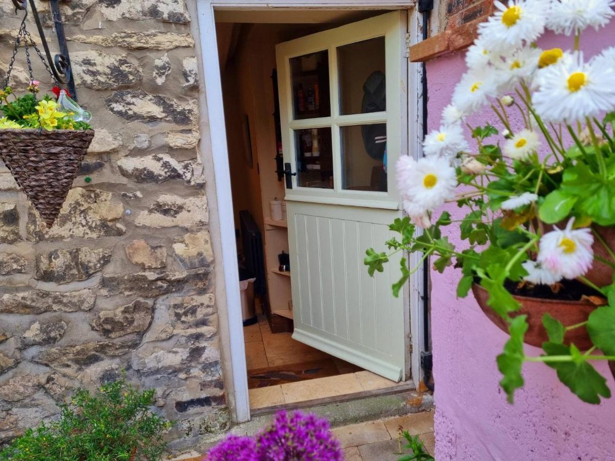 Bluebird Cottage Pickering Exterior foto