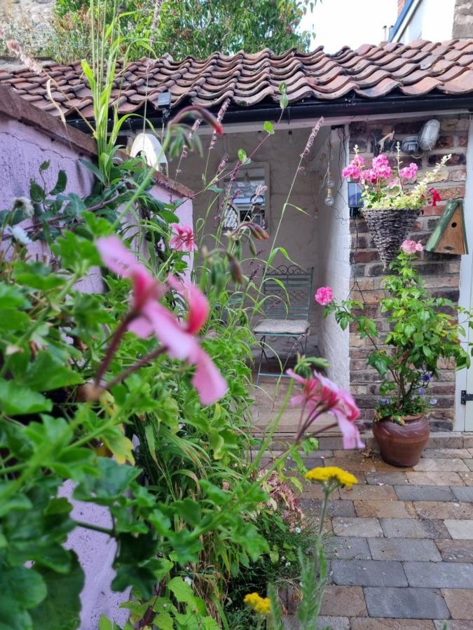 Bluebird Cottage Pickering Exterior foto
